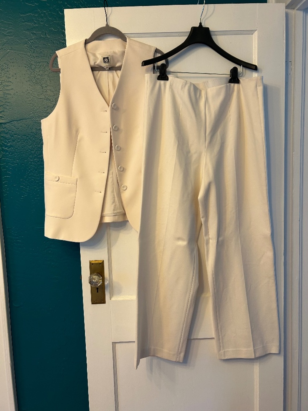 Anne Klein Sleeveless Vest and Trousers.